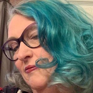 Meet your Posher, Cheryl